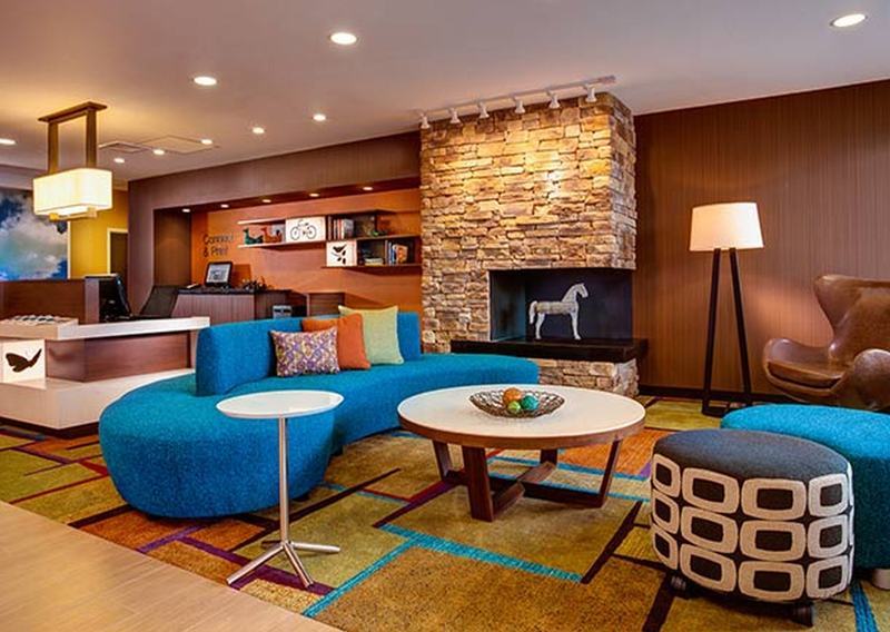 Fairfield Inn & Suites By Marriott Kamloops Bagian luar foto