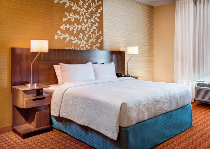 Fairfield Inn & Suites By Marriott Kamloops Bagian luar foto